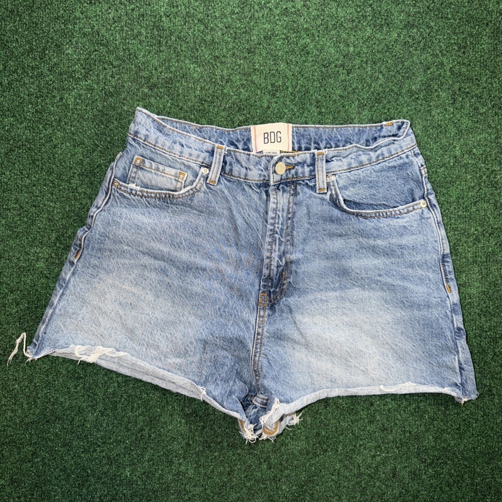 BDG Denim Cut Off Shorts Women's Size 30W Light Wash Short Shorts